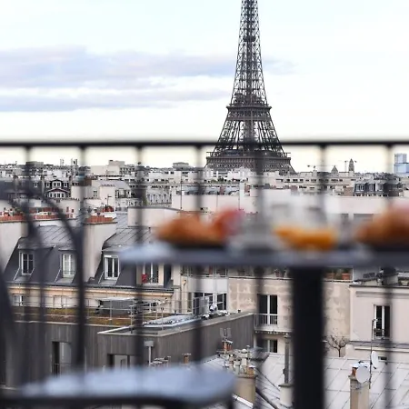 Eiffel Tower View 1br Newly Renovated And Elegant *